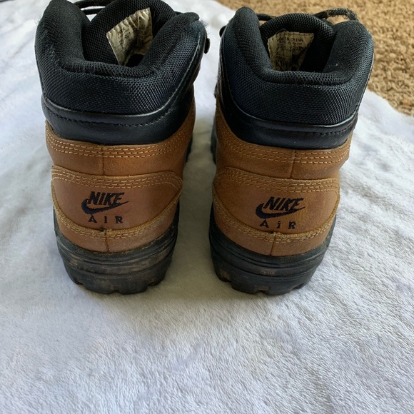 nike acg boots 1995